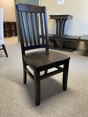 Smooth Birch D431B Harvest Table, 4 Scholar Chairs in Guinness Finish & 2 Chocolate Parson Chairs S-436