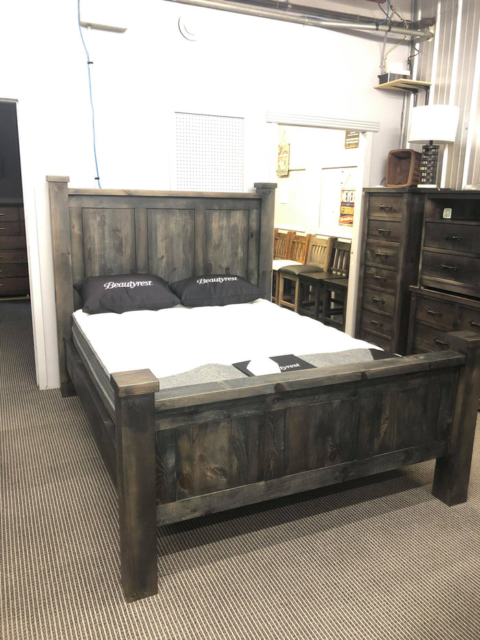 Product: K252P Queen Bed in Smoke Finish Regular $3902